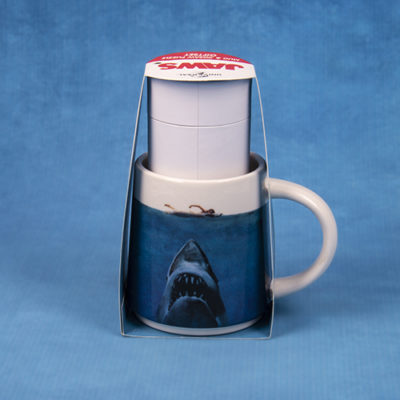 Fizz Creations Jaws Mug and Puzzle Back 3D